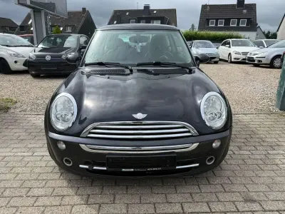 Gebraucht Mini Cooper 116 PS (85 kW) 2004 Astro black metallic Kleinwagen