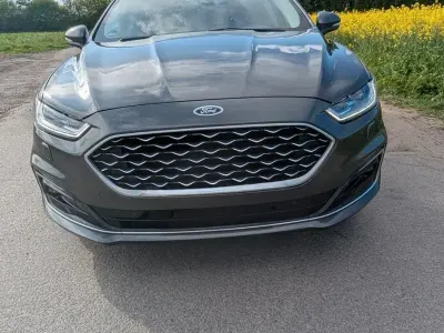 Używany Ford Mondeo Vignale 190 KM (139 kW) 2020 Szary Kombi