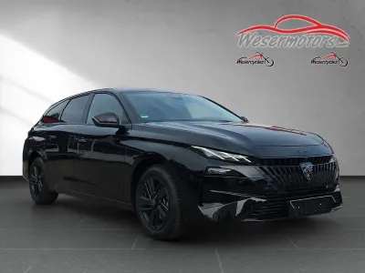 Neu Peugeot 308 SW Business-Line 131 PS (96 kW) 2026 Schwarz Kombi