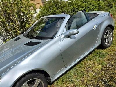 Second-hand Mercedes SLK200 2005 Argintiu Cabrio