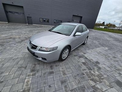 Gebraucht Honda Accord Comfort 155 PS (114 kW) 2004 Satin silver m. Limousine