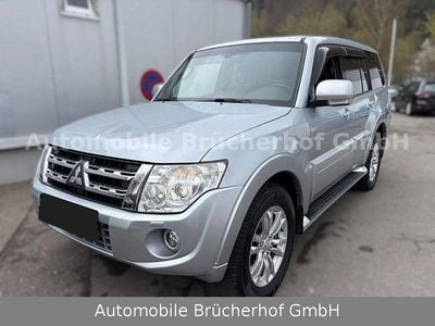 Second-hand Mitsubishi Pajero Intense 200 CP (147 kW) 2013 Argintiu SUV