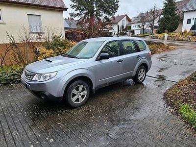 Gebraucht Subaru Forester 147 PS (108 kW) 2012 Grau SUV