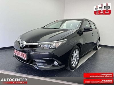 Usata Toyota Auris Edition-S 116 CV (85 kW) 2017 Nero Berlina