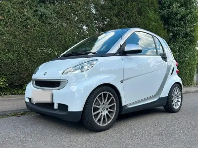 Gebraucht Smart ForTwo Coupé Passion 71 PS (52 kW) 2010 Weiß Coupé