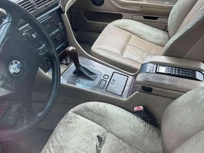 BMW 730