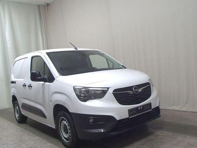 Gebraucht Opel Combo 102 PS (75 kW) 2023 Weiß Limousine