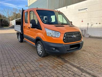 Gebraucht Ford Transit 131 PS (96 kW) 2018 Orange Van / Kleinbus