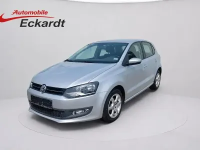 Gebraucht VW Polo Comfortline 90 PS (66 kW) 2013 Silber Kleinwagen