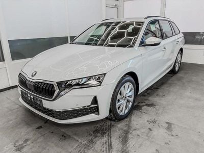 Neu Skoda Octavia Selection 150 PS (110 kW) 2026 Moon weis metallic 2y2y Kombi