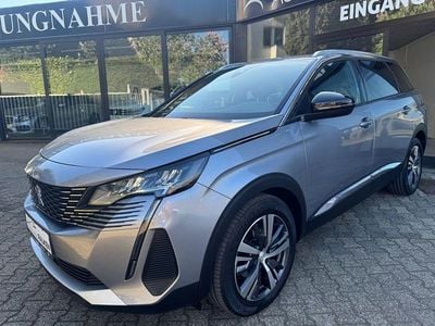 Second-hand Peugeot 5008 Allure 136 CP (100 kW) 2024 Gri SUV