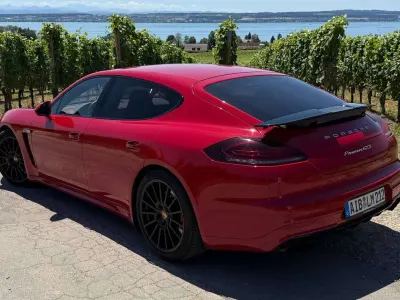 Gebraucht Porsche Panamera GTS 441 PS (324 kW) 2016 Rot Kleinwagen