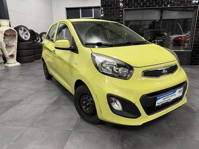 Grün Gebraucht 2014 Kia Picanto Kleinwagen | 4.999 € (Guter Preis)