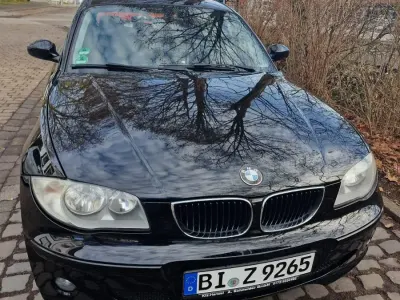 Gebraucht BMW 116 115 PS (84 kW) 2006 Schwarz Kleinwagen