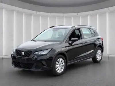 Używany Seat Arona Style 95 KM (69 kW) 2023 Czarny SUV