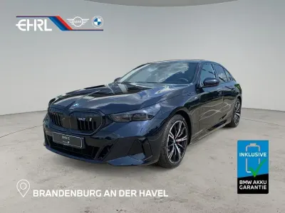 Neu BMW i5 Performance 250 kW (340 PS) 2026 Schwarz Limousine