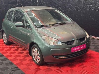 Gebraucht Mitsubishi Colt Invite 95 PS (69 kW) 2006 Grün Kleinwagen