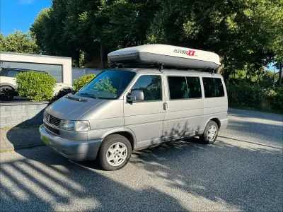 Gebraucht VW Multivan 102 PS (75 kW) 2000 Silber Van / Kleinbus