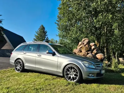 Gebraucht Mercedes C230 204 PS (150 kW) 2008 Silber Kombi