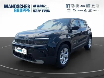 Neu Jeep Avenger Altitude 101 PS (74 kW) 2026 Schwarz SUV