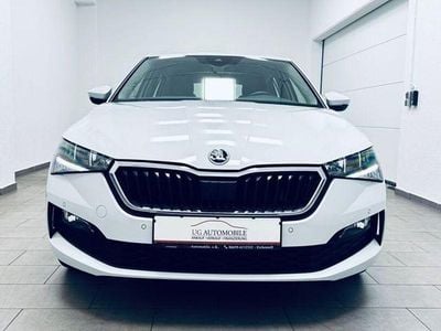 Weiß Gebraucht 2022 Skoda Scala Ambition Kleinwagen | 13.880 € (Superpreis)