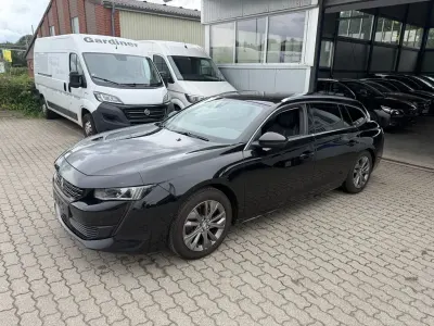 Gebraucht Peugeot 508 SW Allure 131 PS (96 kW) 2020 Schwarz Kombi