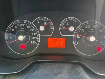Gebraucht Fiat Punto 60 PS (44 kW) 2008 Schwarz Kleinwagen