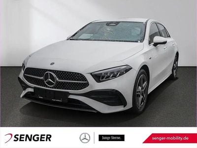 Weiß Gebraucht 2025 Mercedes A250 AMG Limousine | 34.450 € (Fairer Preis)
