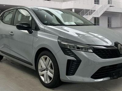 Usata Renault Clio V Evolution 91 CV (66 kW) 2025 Grigio Berlina