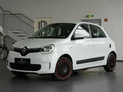 Gebraucht Renault Twingo Zen 60 kW (82 PS) 2022 Crystal weiss Kleinwagen