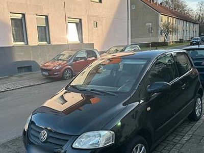 Gebraucht VW Fox 75 PS (55 kW) 2007 Schwarz Kleinwagen