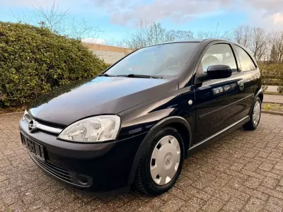 Usata Opel Corsa Eco 58 CV (42 kW) 2003 Nero Utilitaria
