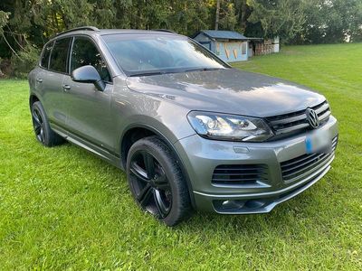Second-hand VW Touareg R 340 CP (250 kW) 2013 Gri SUV