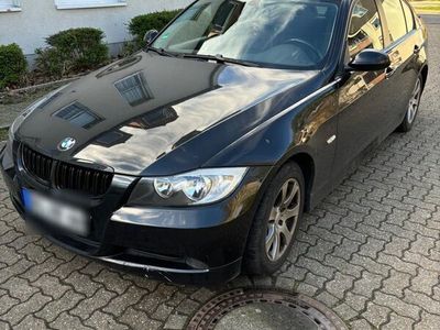 gebraucht BMW 318 E90 i