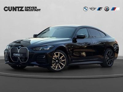 Nouă BMW i4 Sport Line 250 kW (340 CP) 2026 Negru Berlinǎ