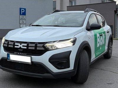 Gebraucht Dacia Sandero Stepway 91 PS (66 kW) 2023 Weiß Limousine