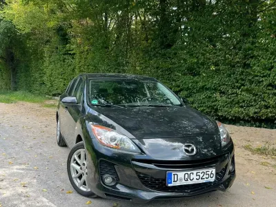 Gebraucht Mazda 3 105 PS (77 kW) 2013 Schwarz Limousine