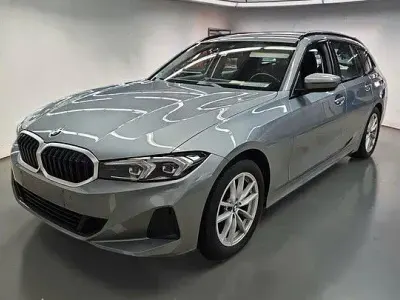 Gebraucht BMW 320 Shadowline 190 PS (139 kW) 2023 Grau Kombi