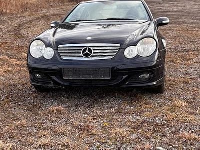 Schwarz Gebraucht 2006 Mercedes C160 Coupé | 2.350 € (Fairer Preis)