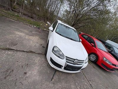 Usata VW Golf VI GT 140 CV (102 kW) 2008 Bianco Utilitaria