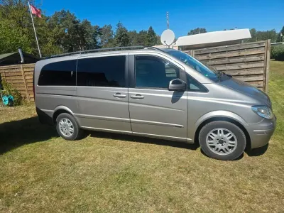 Używany Mercedes Viano Edition 150 KM (110 kW) 2010 Szary Minivan