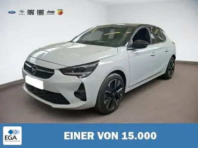 Usado Opel Corsa-e 100 kW (136 HP) 2023 Branco Citadino