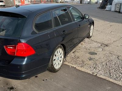 Gebraucht BMW 320 Comfort Edition 177 PS (130 kW) 2010 Andere farben Kombi