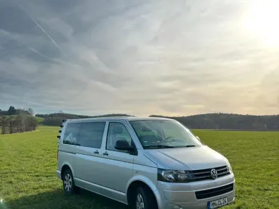 Gebraucht VW Multivan 140 PS (102 kW) 2014 Grau Van / Kleinbus