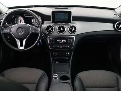 Schwarz Gebraucht 2015 Mercedes GLA200 Style SUV | 11.700 € (Guter Preis)
