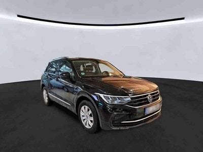 Second-hand VW Tiguan Active 150 CP (110 kW) 2022 Negru SUV