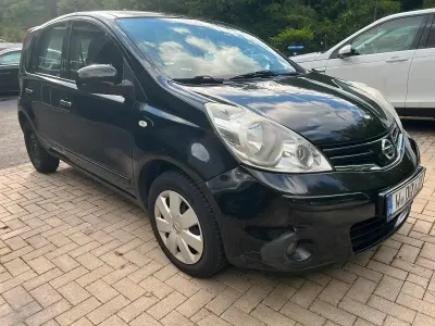 Gebraucht Nissan Note 65 PS (47 kW) 2011 Schwarz Kleinwagen