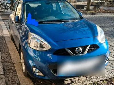 Gebraucht Nissan Micra Acenta 80 PS (58 kW) 2016 Blau Kleinwagen