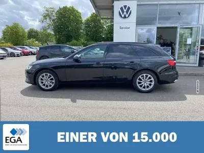 Gebraucht Audi A4 150 PS (110 kW) 2022 Schwarz metallic Kombi