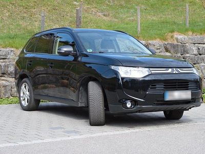 Gebraucht Mitsubishi Outlander 150 PS (110 kW) 2012 Schwarz SUV